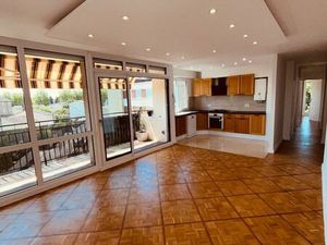 Magnifique F3 traversant et lumineux – 65 m² – entièrement rénové  garage et cave