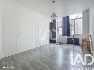 Studio 1 pièce 25 m²