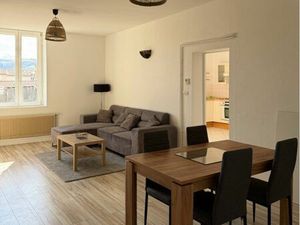 Appartement T2 lumineux de 60 m² – Dernier étage – Rue Vernay  Saint-Étienne