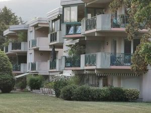 Gd T2 Meublé et équipé de 52.7 m2