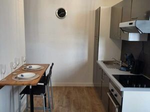 Charmant studio meuble proche place ducale