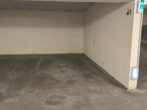 Place de parking sous terrain