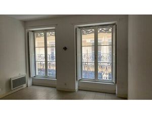 Location appartement 1 pièce 26 m² à Marseille 2 (13002)