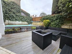 Quartier VICTOR HUGO-Maison de ville en pierre de 120 m²ANGOULEME (16)