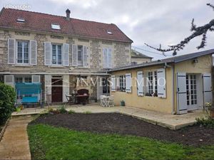 Maison 8 pièces 170 m²