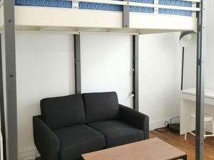 Studio rénové meublé – Porte de Paris