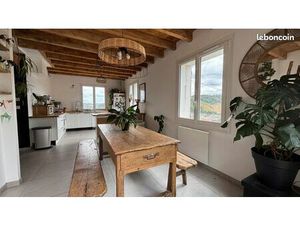 Maison familiale à louer – Saint-Flour ville basse – disponible mars 2026