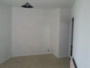 Location appartement 1 pièce 27 m² à Talence (33400)