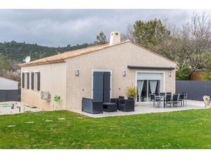 Vente maison neuf 5 pièces 100m2 Saint-Maximin-la-Sainte-Baume - 399000 € - Surface Privée