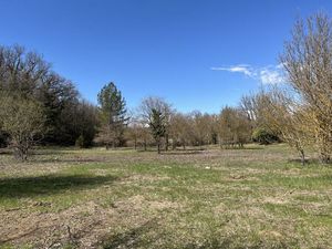 Vente terrain neuf 1280m2 Rians - 109000 € - Surface Privée