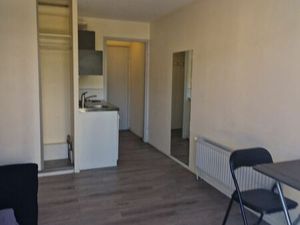Location appartement 1 pièce 18 m² à Grenoble (38000)