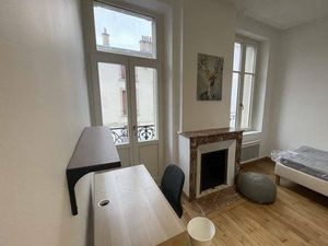Location appartement 1 pièce 180 m² à Nancy (54000)