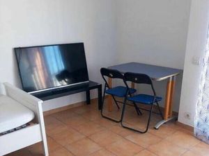 Studio 1 pièce 28 m²