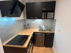 Très beau studio meublé à louer Centre Ville de Grenoble