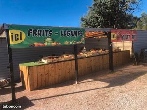 Emplacement commerce bord route avec parking prive