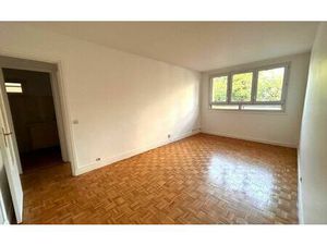 Location appartement  m² T-2 à La Garenne-Colombes  1 016 €