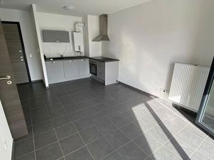 Location F2 + balcon + parking