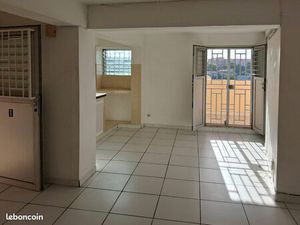 A louer F2 FORT DE FRANCE