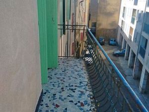 Studio meublé de 26m2 lumineux avec balcon – charges comprises (eau/électricité/chauffage)