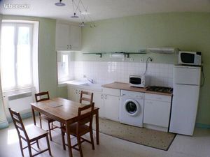 Meublé T 2/3 Passenans   Terrasse