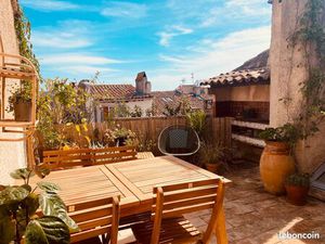 T3 avec terrasse libre de janvier à juin