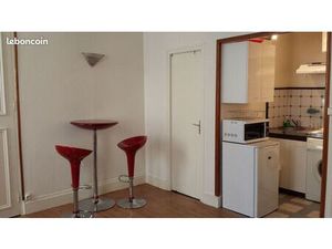 CENTRE HISTORIQUE STUDIO MEUBLE 23 m2