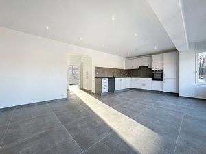 Appartement à louer à Avenue Reine Astrid 3 Esneux (VBD67031)