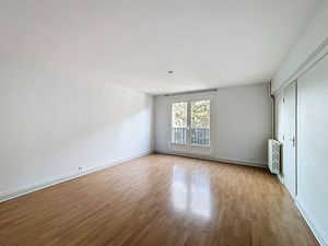 Appartement Saint Maur Des Fosses 1 pièce 33 m2