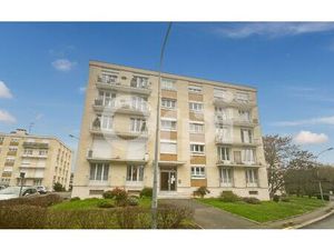 Location appartement  69.62 m² T-3 à Senlis  1 000 €
