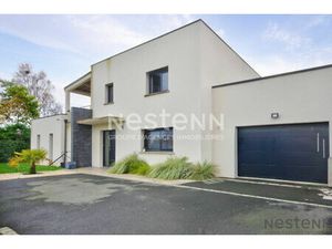 MAISON CONTEMPORAINE HABITABLE DE PLAIN PIED PROCHE BOURG