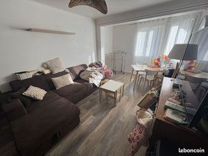 T2 39 m² TOULON LES ROUTES / 4 CHEMINS