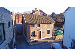 GLONS - Maison 4 façades  2 chambres  tout confort !!