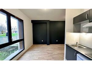 Location appartement 1 pièce 29 m² à Villepinte (93420)