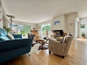 Vente Maison Piscine à La Chapelle-sur-Erdre (44240) : à vendre Piscine / 229m² La Chapell