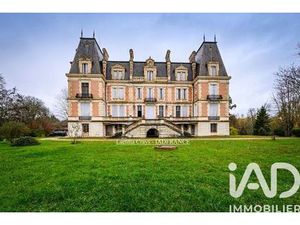 Prestigieux immeuble de rapport en vente à Saint-Etienne-de-Tulmont  France