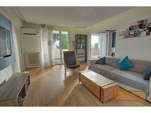 Home Immo – Appartement 4 pièces de 77 m² – Antibes