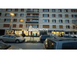 Appartement T3 idéalement situé face a la gare