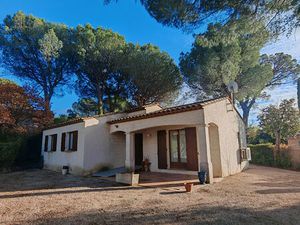 LA BOUVERIE Plain pied 4 pièces !