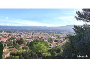 PROPRIETE su la commune du beausset