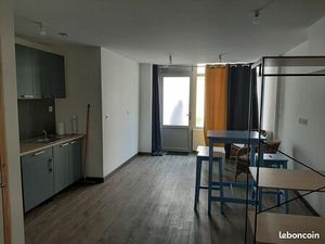 A louer studio meublé