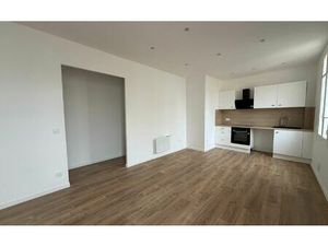 Location appartement  35.33 m² T-2 à Vallauris  750 €