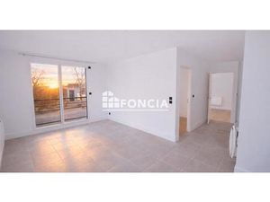 Rueil-Malmaison - Appartement 3 pièces – Cave - Parkings double