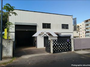 Local d'activités-Sainte Clotilde