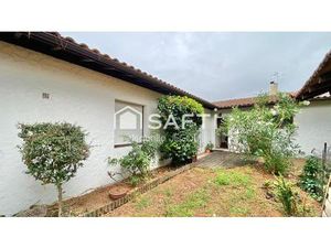 Maison proche de toutes les commodités à Gujan-Mestras au calme