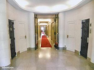 Studio 1 pièce 25 m²