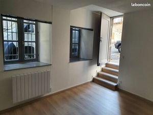 Bel F3 en rez-de-chaussée au centre de CLt-Fd