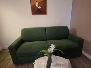 Grand studio meuble a louer