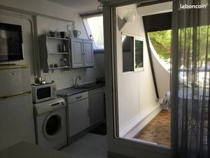 À LOUER T2 en duplex avec vue sur l’étang du ponant