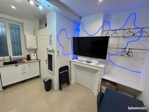 ◊ Studio meublé tout équipé – Rue Victor Hugo  centre-ville Bourgoin-Jallieu