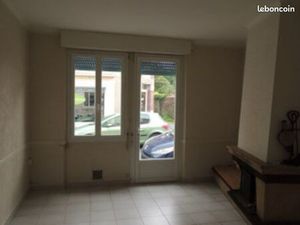 T2 avec garage centreESSARTS